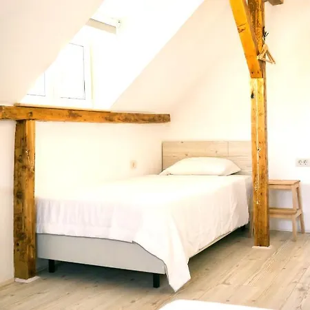 Hostel Bread&breakfast