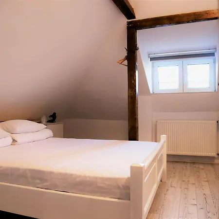 Bread&breakfast אכסניה