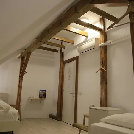 Bread&breakfast Βουκουρέστι