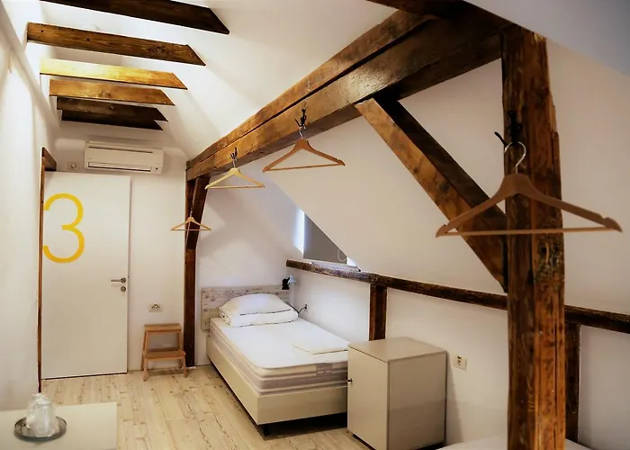 Bread&breakfast Hostel *